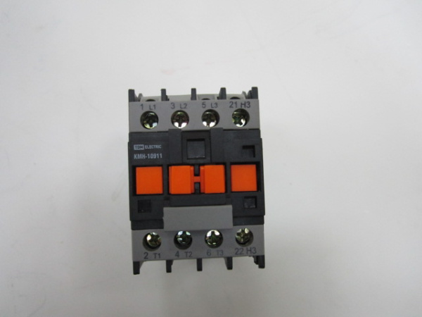 Контактор TDM КМН 10911 9А NC 220V